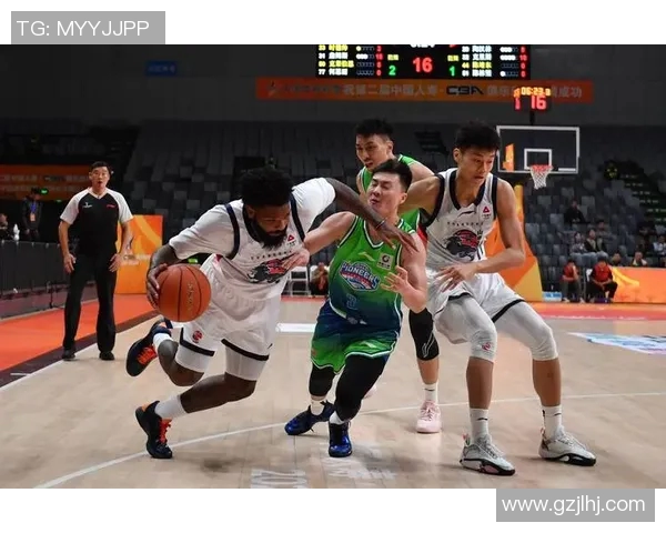 CBA新疆队与山东队激战在即12月2日精彩对决值得期待