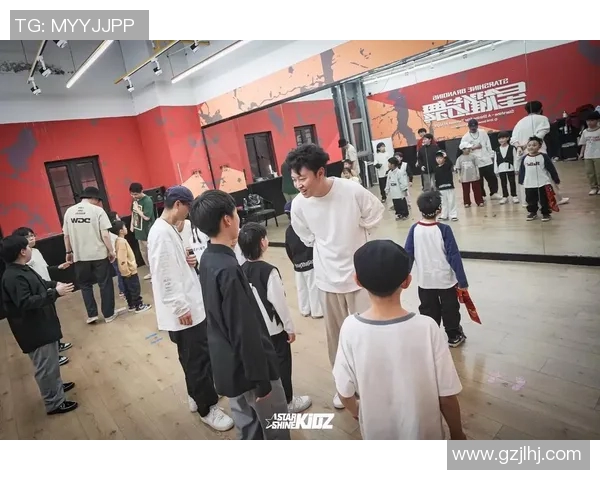 南京攀岩队在世界街舞大赛中以91分稳居积分榜首位 南京攀岩队在世界街舞大赛中以91分稳居积分榜首位